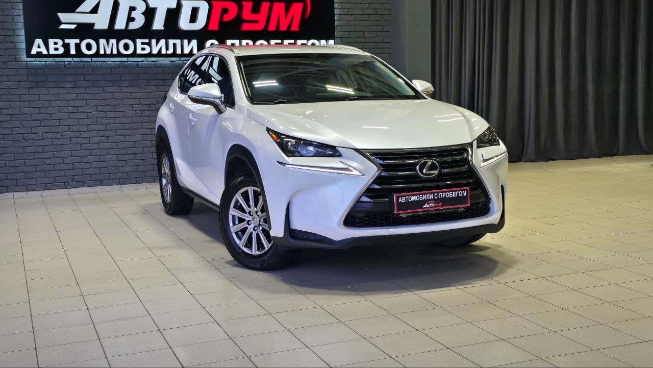 Lexus NX 200 - 2